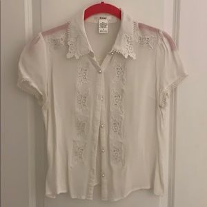 White lace collar top